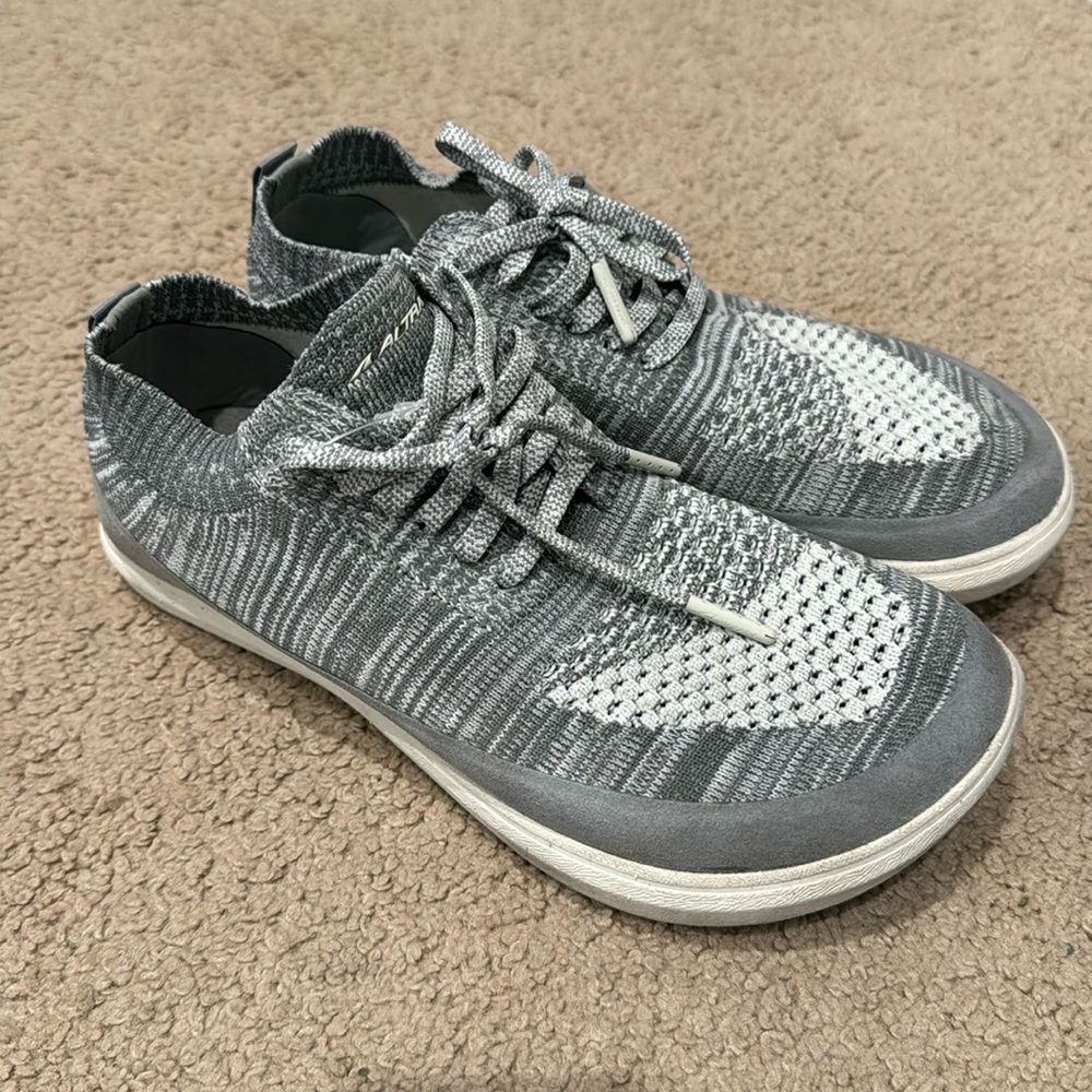 Altra Women's Vali Cushioned Zero Drop Lace Up Casual Knit Sneakers Gray 6.5